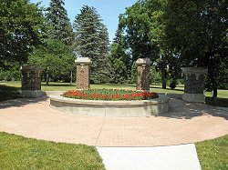 Round Pillar Planters